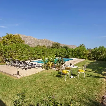 Villa Sleeps 4 Pool Air Con Wifi Pollenca